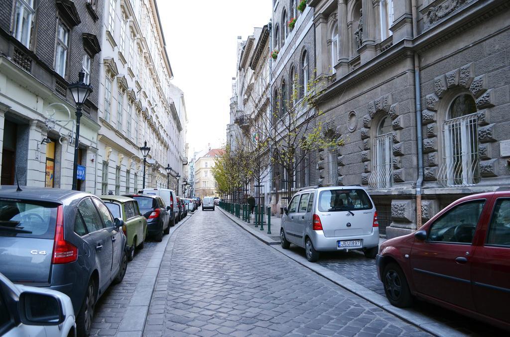 Budapest Central Apartments - Veres Palne Luaran gambar